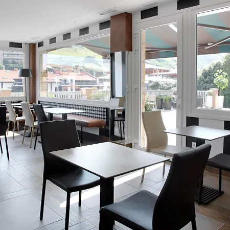 Hotel Flysch-3