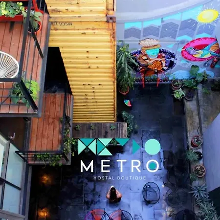 Metro Hostal Boutique-3