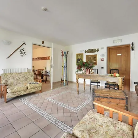Albergo Casa Alpina San Luigi-3