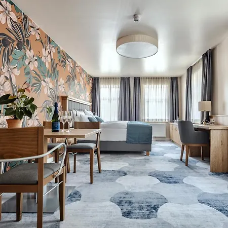 Hotel&Restaurant Rödersaal-3