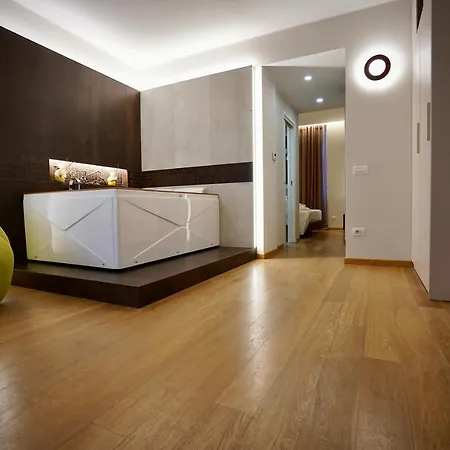 Arbiter Suite Milano-2