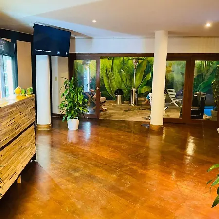 Rainbow Hostel-2