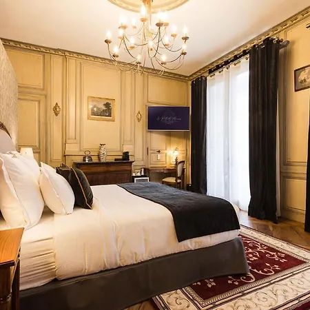 Le Petit Manoir-2
