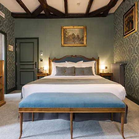 Le Petit Manoir-3
