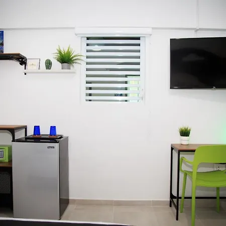 Nomada Beach Hostel- Isla Verde-3