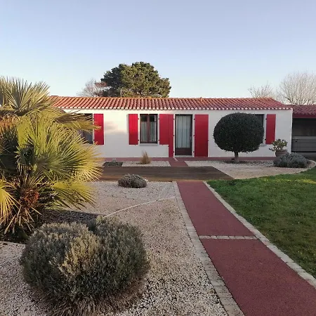 La Longere Des Olonnes-3