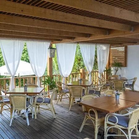 Coral Beach House & Food (Adults Only)-2