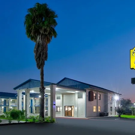 Super 8 By Wyndham Victoria - South - Hwy 59-3