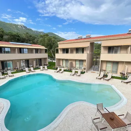 Scarabeo Suites & Villas Parga-3