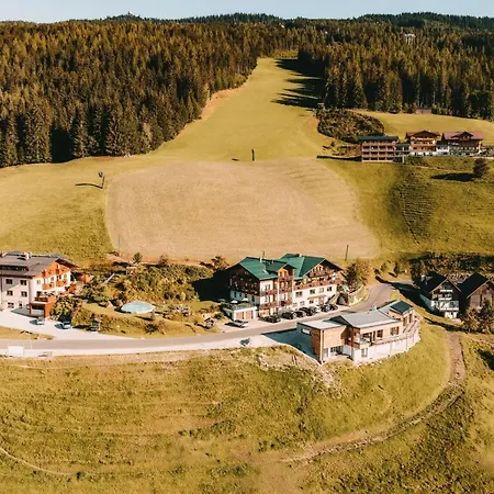 Poserhof-2