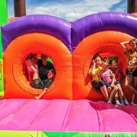 Camping Les Jardins de la Mer-3