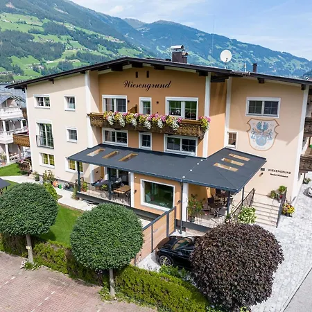 Gaestehaus Wiesengrund & Apart Sporer-3