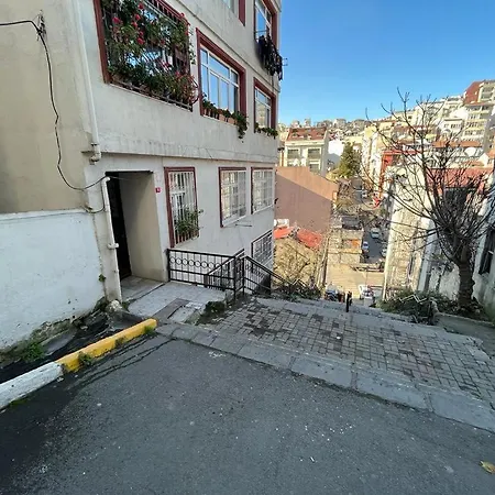 Taksim House-2