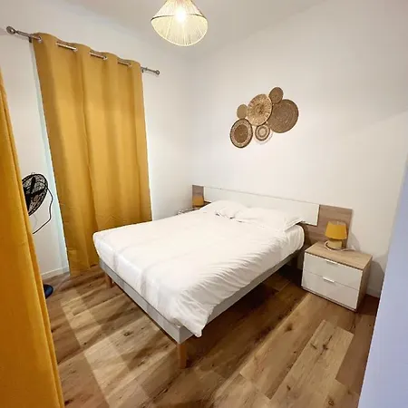Le Cosy-2