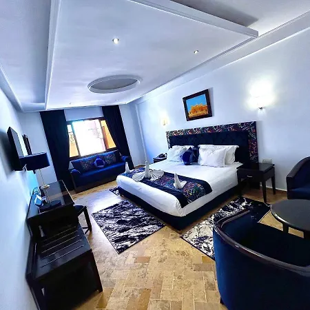 Hotel Les Trois Palmiers-2