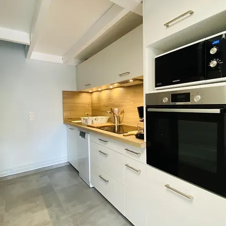 Villa Patio proche Océan, Terrasse, Piscine et Parking Privé - FR-1-413-174-2