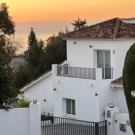 Luxury Villa Andalucia Seaview Private Pool Close To Centre-2