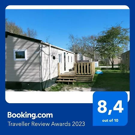 Chalet vakantiepark Lauwersoog; de rug 1-2