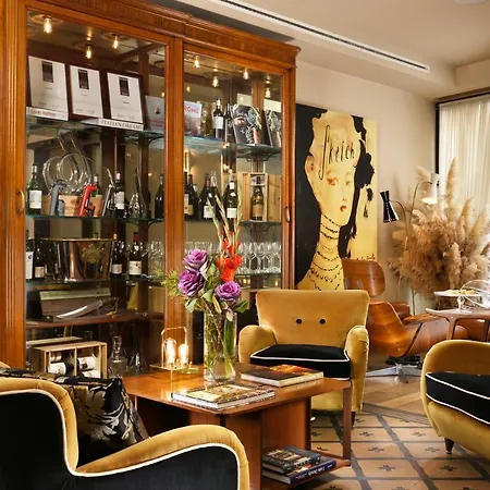 Hotel De' Ricci - Small Luxury Hotels Of The World-3