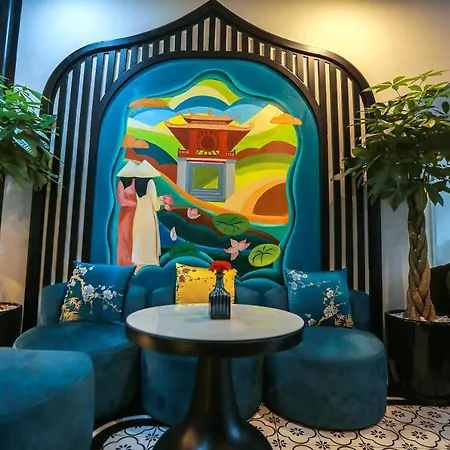 Hanoi Center Silk Hotel & Travel-2