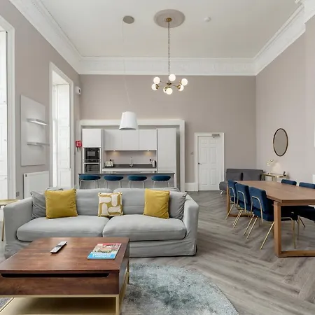 York Place Apartments By Destination Edinburgh-2