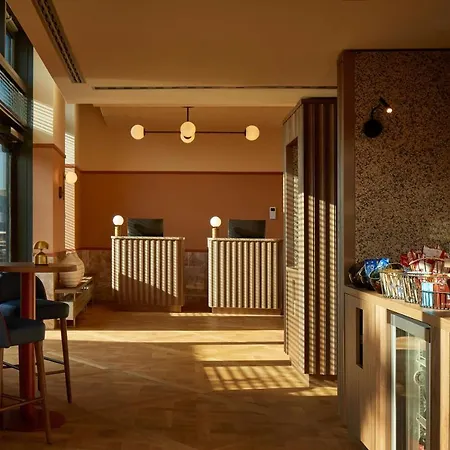 Adina Apartment Hotel Stuttgart-2