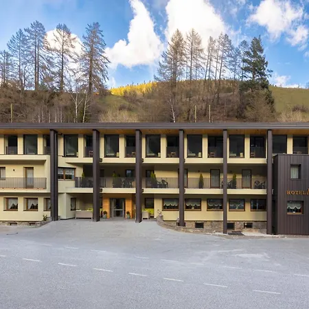 Hotel Maibad-2