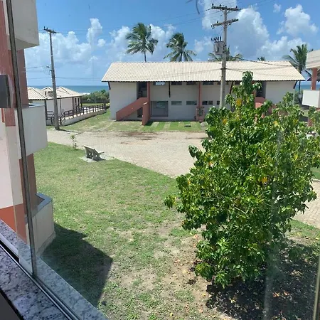 Apto em condomínio na praia, com terraço, em Ilhéus-BA-2