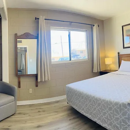 Lake Powell Motel & Apartments-2