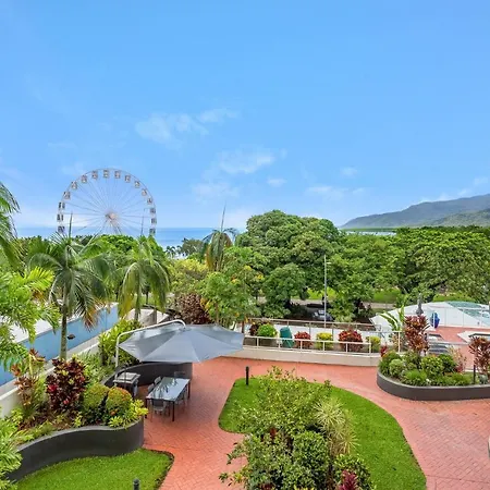 Cairns Esplanade Apartment-3