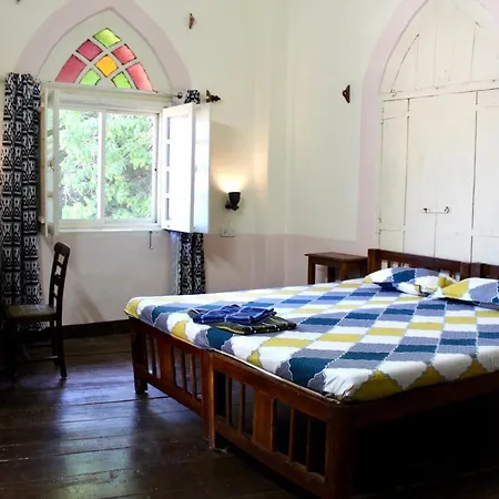 Royal Phoenix Inn - Heritage Stay In Fontainhas, Panjim-3