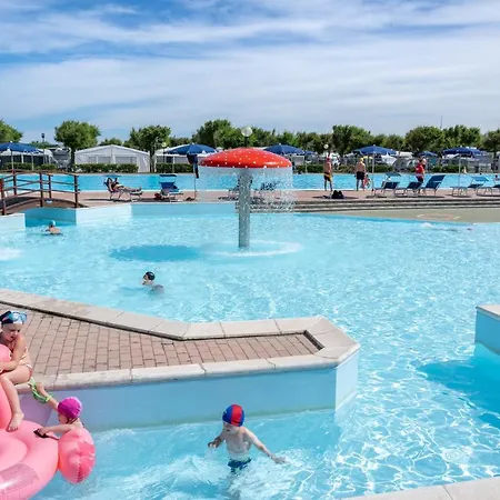 Camping Atlanta & Mediterraneo Family Village-3