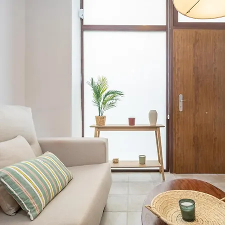 Apartamentos Luna Suites Palacio Dorita-2