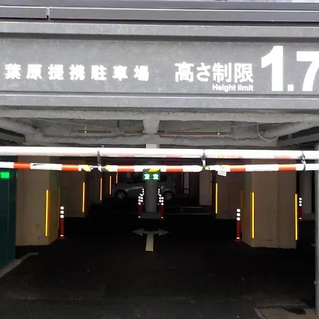 Under Railway Hotel Akihabara-3