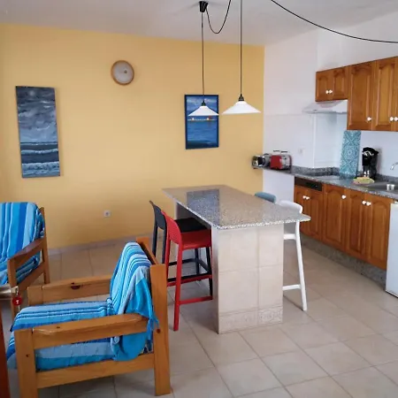 Apartamentos La Fuente-2