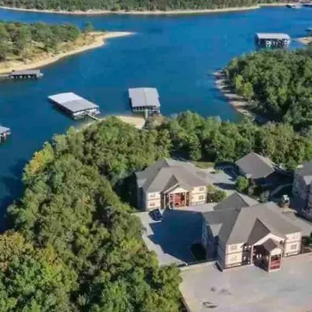 Rockwood Condos On Table Rock Lake With Boat Slips-2