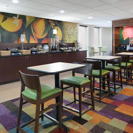 Chester Inn & Suites-2