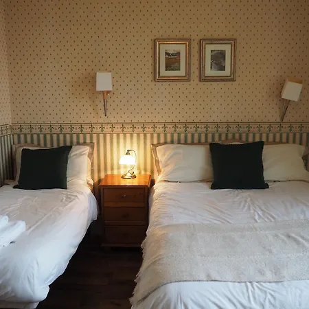 City Guest House-3