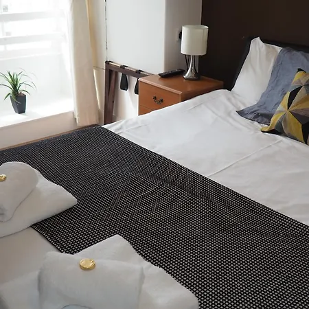City Guest House-2