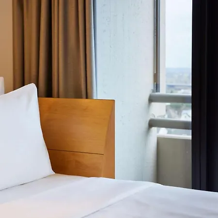 Lindner Hotel Dusseldorf Seestern, Part Of Jdv By Hyatt-2
