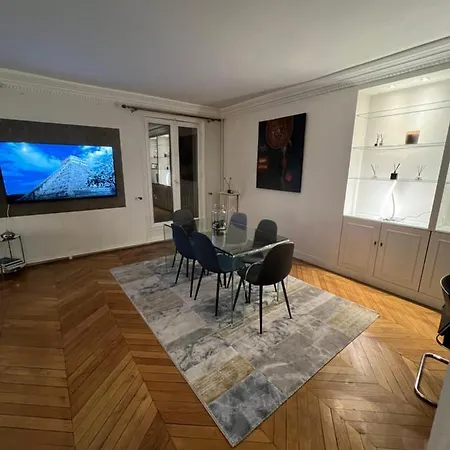 Appartement luxe, vue Tour Eiffel AC 5 ou 6 P-2