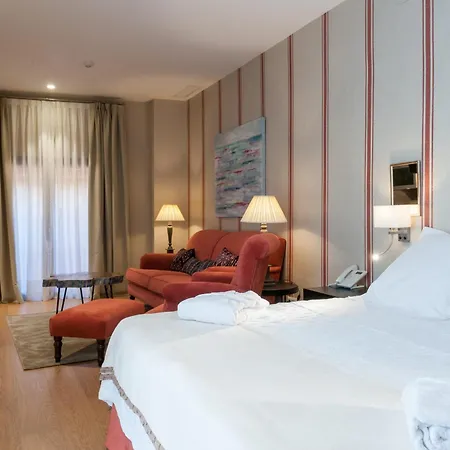 Suites Murillo Catedral-3