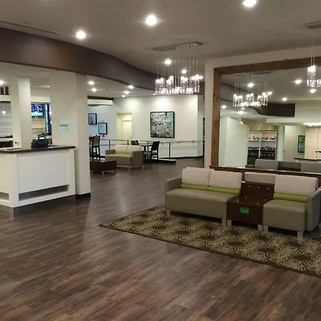 Holiday Inn Greensboro Coliseum By Ihg-3