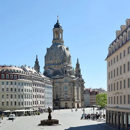 Amedia Plaza Dresden-2