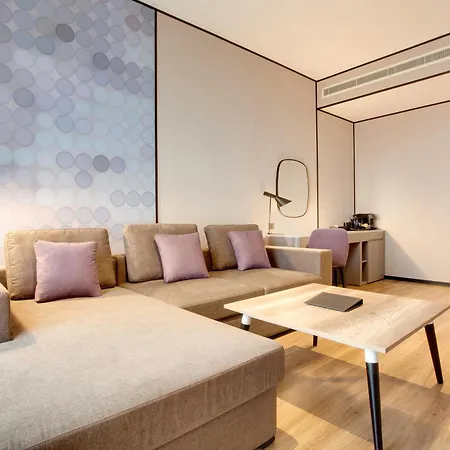 Lemon Tree Hotel, Jumeirah Dubai-3