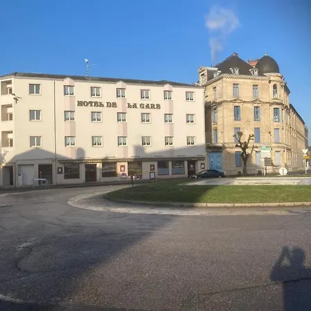 Hotel De La Gare-2