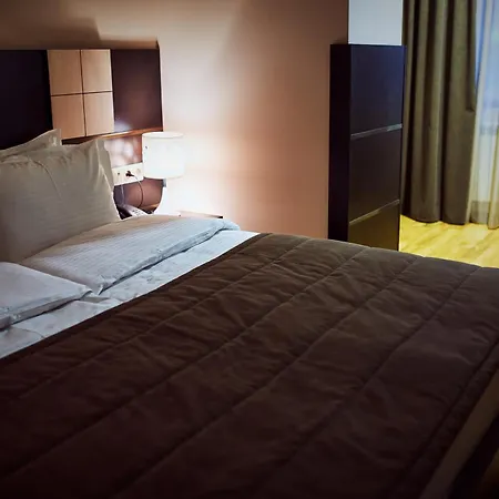 Hotel Lilia Yerevan-3