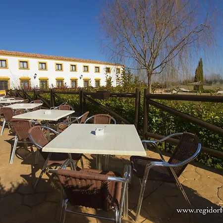 Hospedium Hotel Cortijo Santa Cruz-3