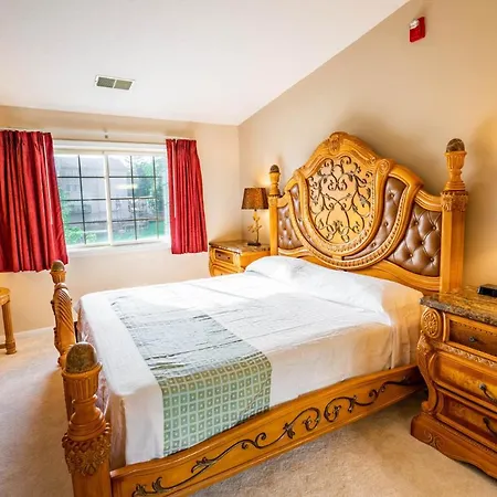 Grand Wood Suites-3