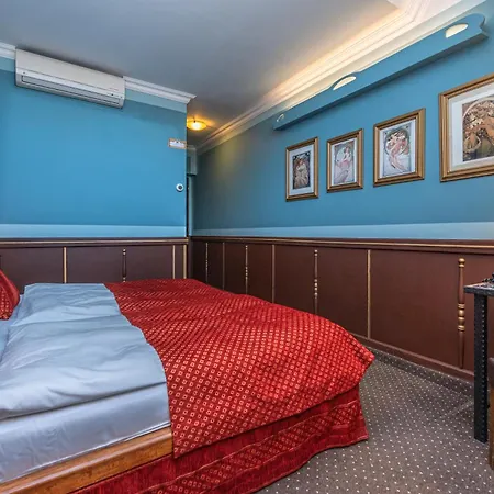 Hotel Hastal Prague Old Town-3